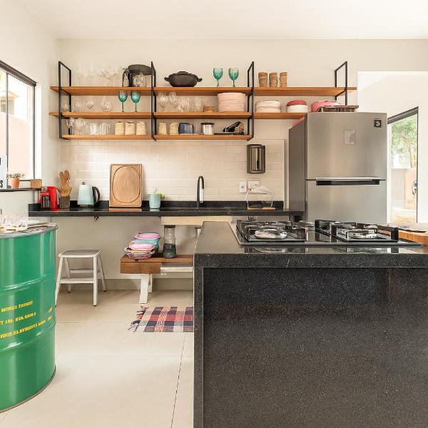 Casa com piscina, vista das montanhas, terraço, quintal - Foto 4