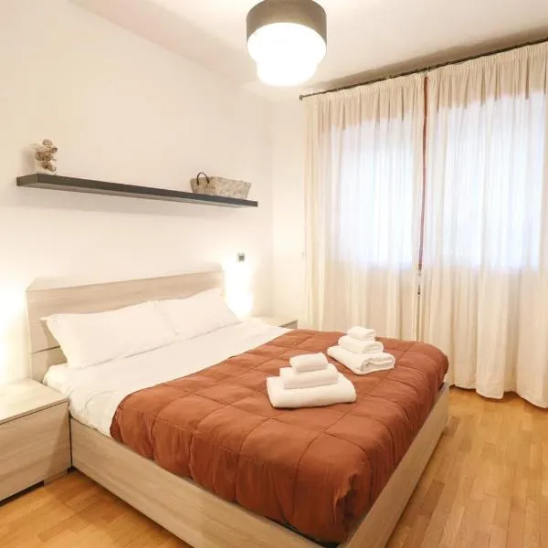 Free Parking Chic Home - Balcony, AC, Wi-Fi, hotel u Rimu