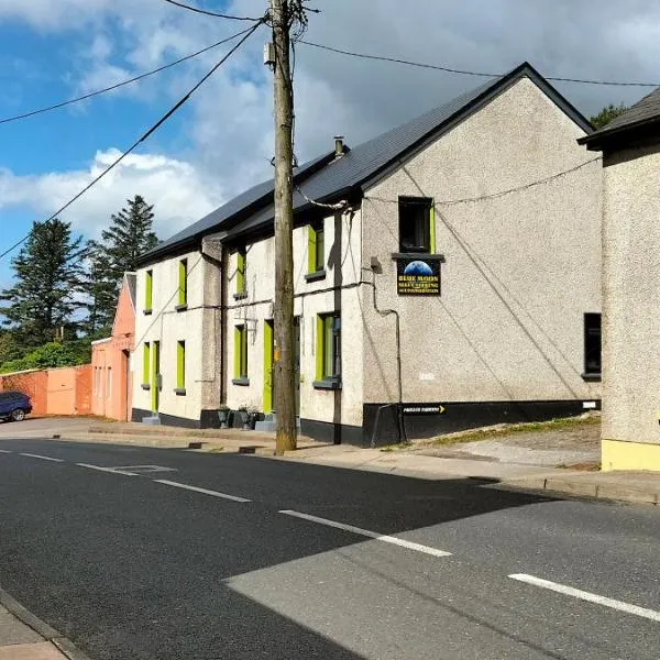 Blue Moon Self Catering Accommodation，Dunkineely的飯店