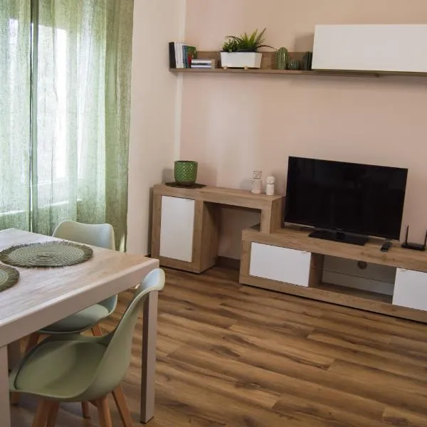 Iris House, hotel in Ferrara