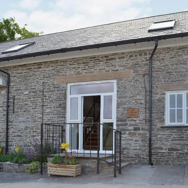 The Coach House - Or4, hotel in Henfynyw Upper