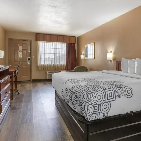 SureStay Plus Hotel by Best Western Poteau, hotel a Poteau