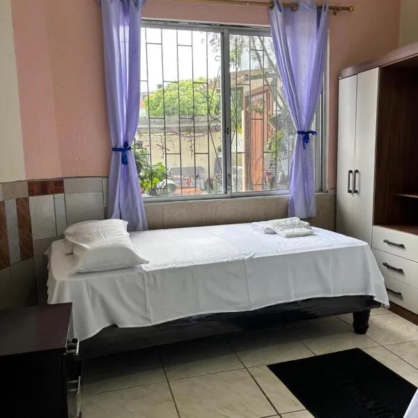 Casa Albacora, hotel in Puerto Baquerizo Moreno