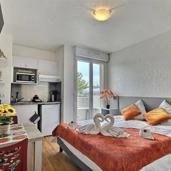 La Dolce Vita I Disney Paris Balcon, hotel in Chelles