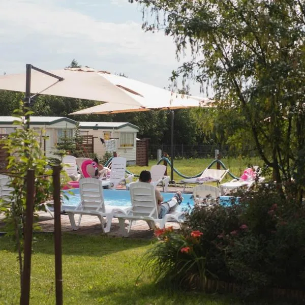 Cuma Camp, khách sạn ở Sarbinowo