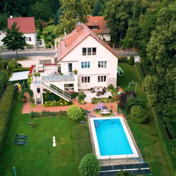 Ferienwohnung Bisch, hotel v destinaci Görlitz