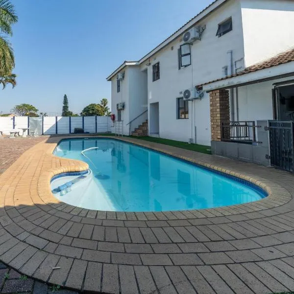 Jnc Lodge, hotel in Richards Bay