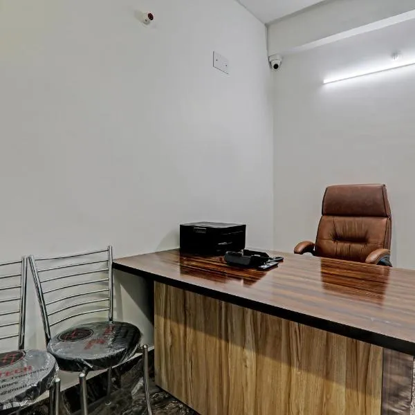 Hotel O R Glory, hotel in Khagaul