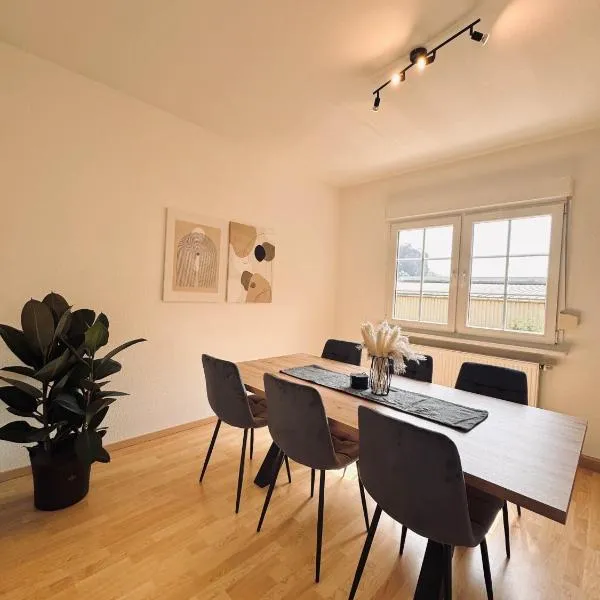 Pfalzliebe Ferienwohnung Emilia, hotel a Dahn