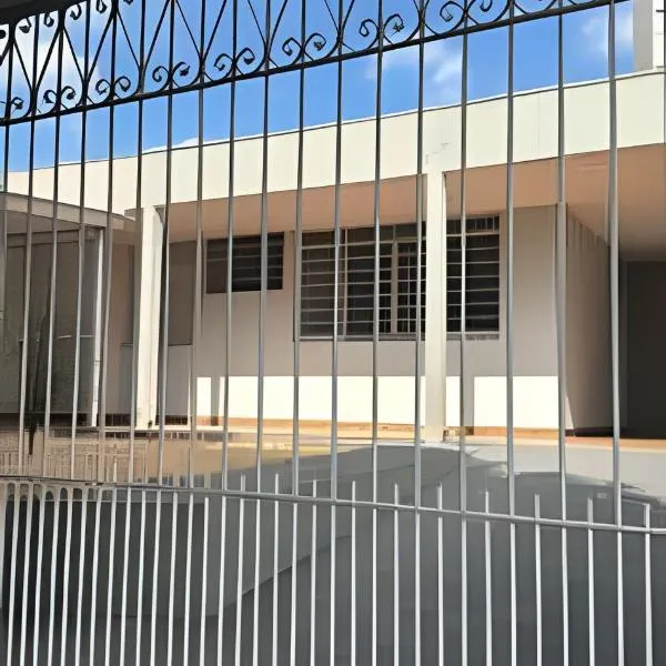 Unidade 2, hotel in Bauru