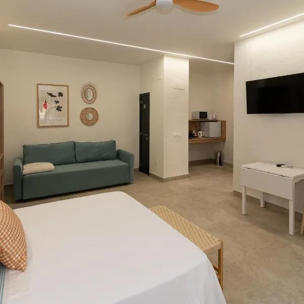 Xaloc Habitaciones, hotel in Santa Pola