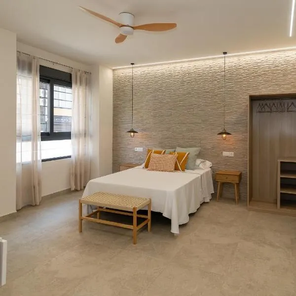 Xaloc Habitaciones, hotel a Santa Pola