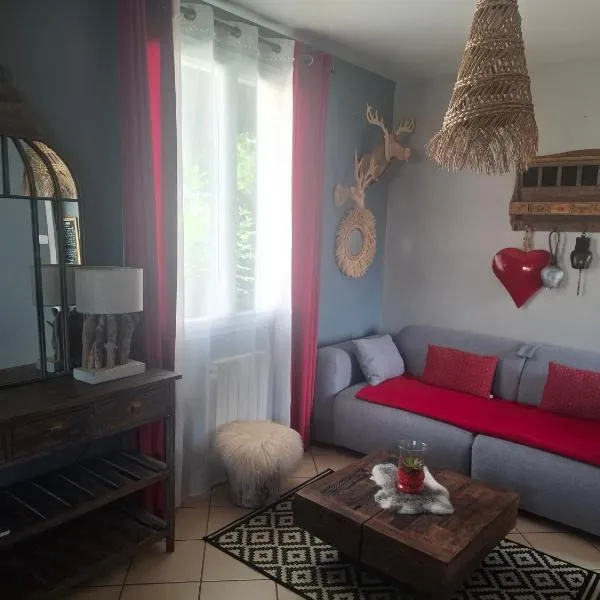 gite l oree de la foret, hotel a Incheville