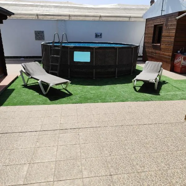 Casa de madera, hotel in Carchuna