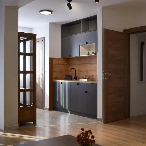 Dvor Lux, khách sạn ở Novi Pazar