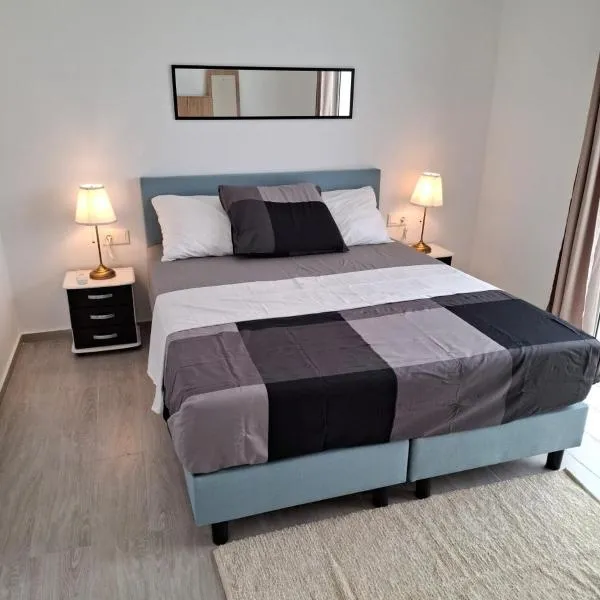 Apartamentos Fatynybal – hotel w Espargos