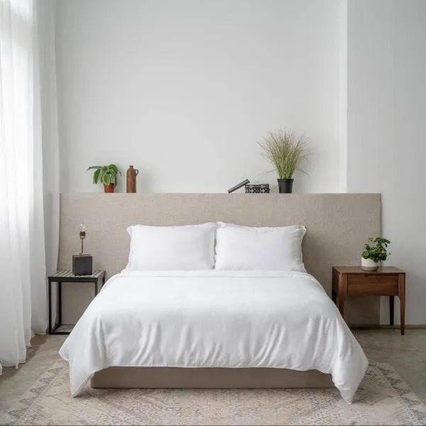 Cozy home with garden in Malmö - two double beds room, hotel en Malmö