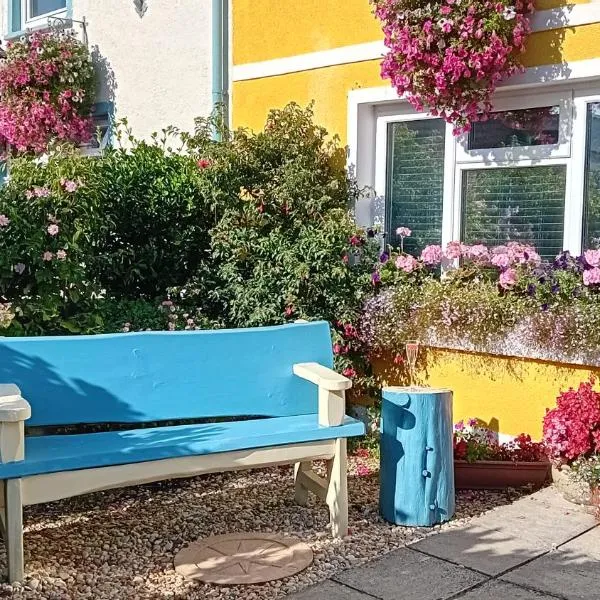 Globe Guesthouse, hotel in Burry Port