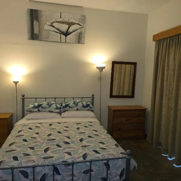 Elias Apartment, hotel in Kissonerga