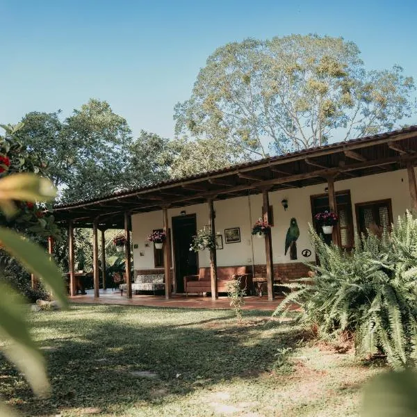 Tinamú Birding and Nature Lodge, hotel in Manizales