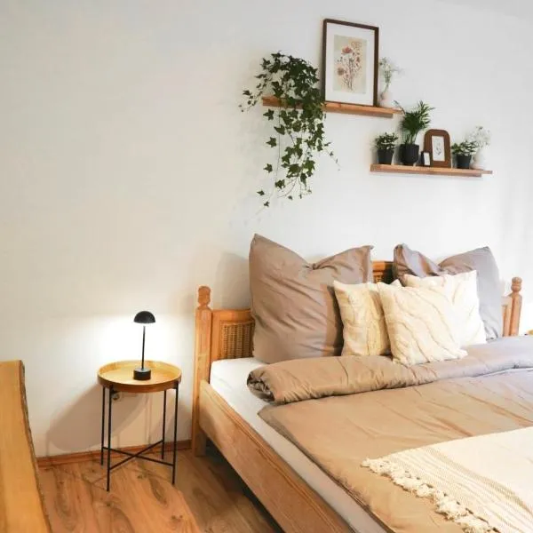 Luxora Apartment, hotel in Memmingen