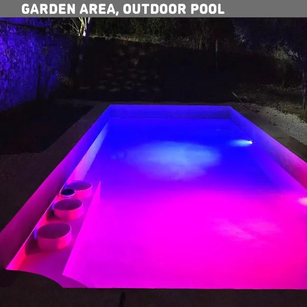 Villa con piscina para 6 personas en camas y 2 Hamacas Ado 69, hotel a Mérida