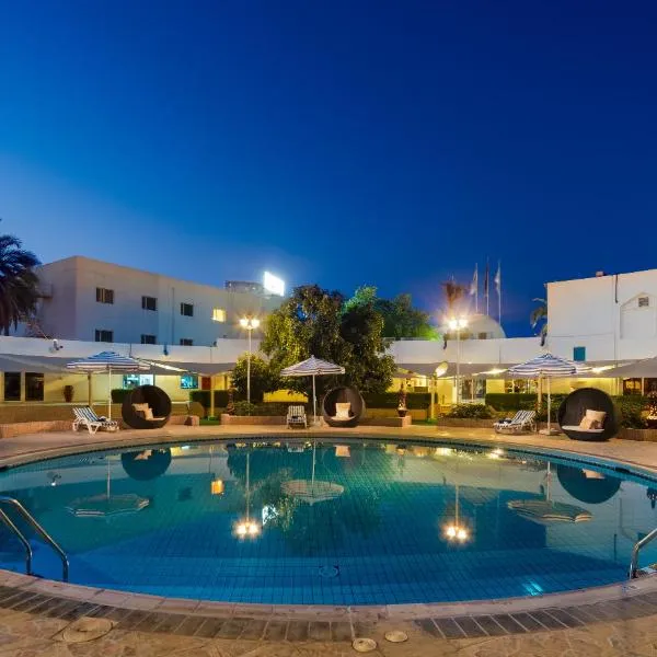 Al Wadi Hotel, viešbutis mieste Sucharas