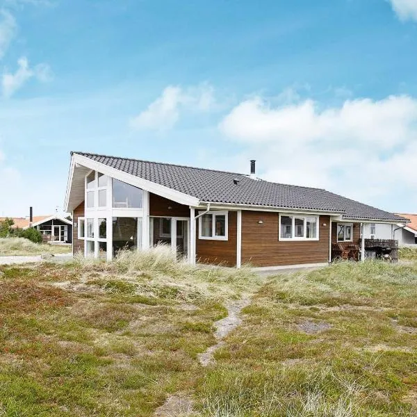 10 person holiday home in Thisted-By Traum, hotel in Klitmøller