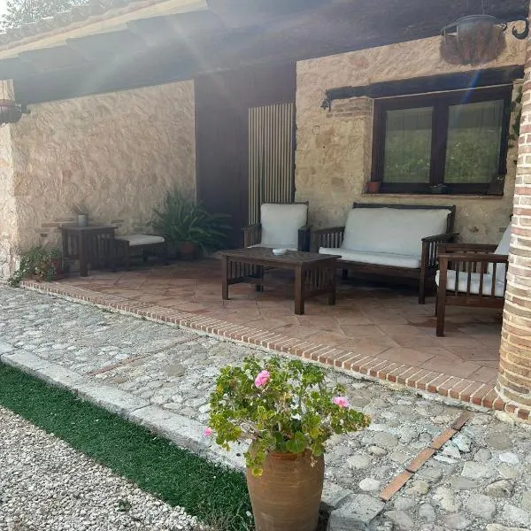 Ven-Al-Azahar, hotel in Enguera