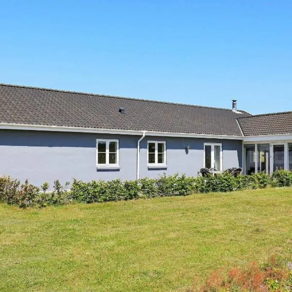 8 person holiday home in Skals-By Traum, hotel in Sundstrup