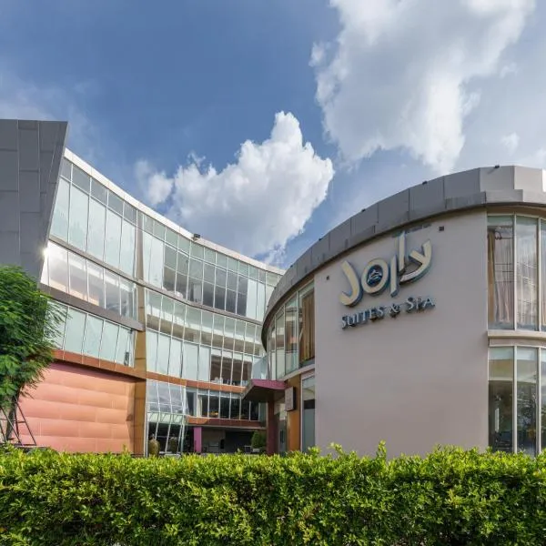 Jolly Suites&Spa Petkasem, hotel in Ban Nong Khaem