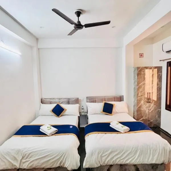 Chandrakala Residency Paying Guest House Near Kashi Vishwanath Temple and Ganga Ghats, hotel in Varanasi