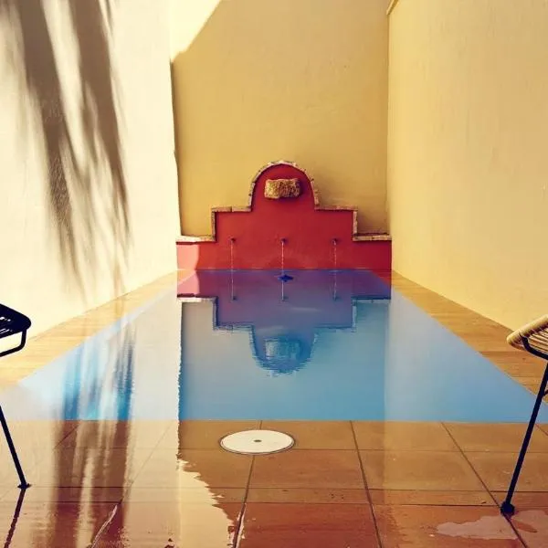 FRENTEABASTOS Boutique, hotel a Carmona