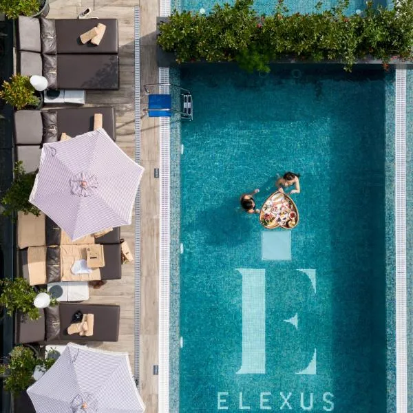 Elexus Boutique, hotel in Predeal