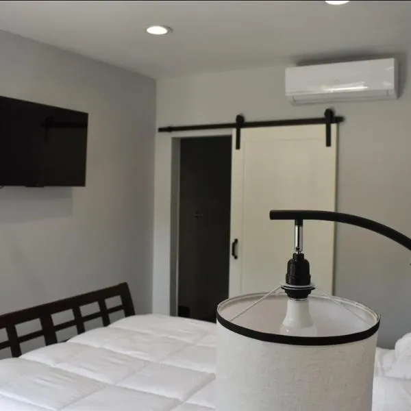 Tanersville Village Rooms on Saw Mill Creek、タナーズビルのホテル