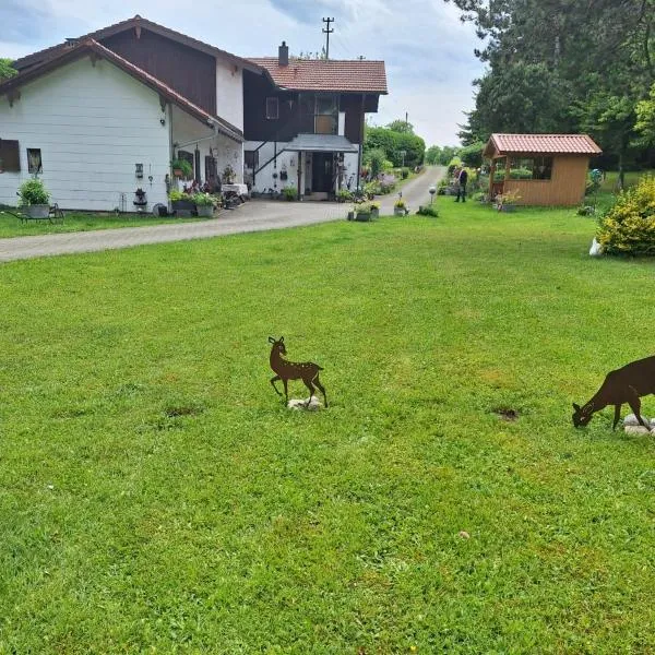 Ferienwohnung, hotel in Sauerlach