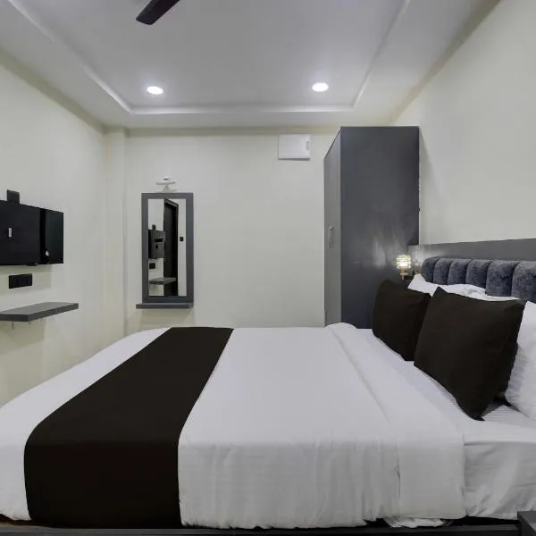 Super Hotel O EMBASSYINN, hotel in Kondapur