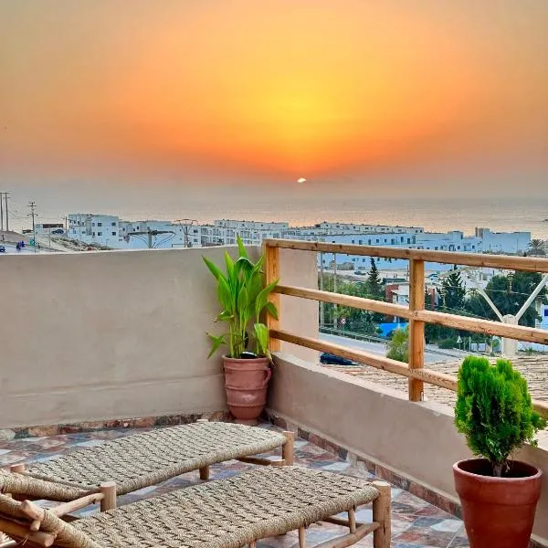 Balance Surf Morocco , Quality rooms , Moroccan food , Activities, hotel di Awrir