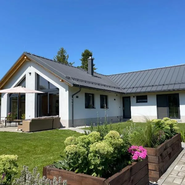 Casa Guzinni, hotel in Písečná