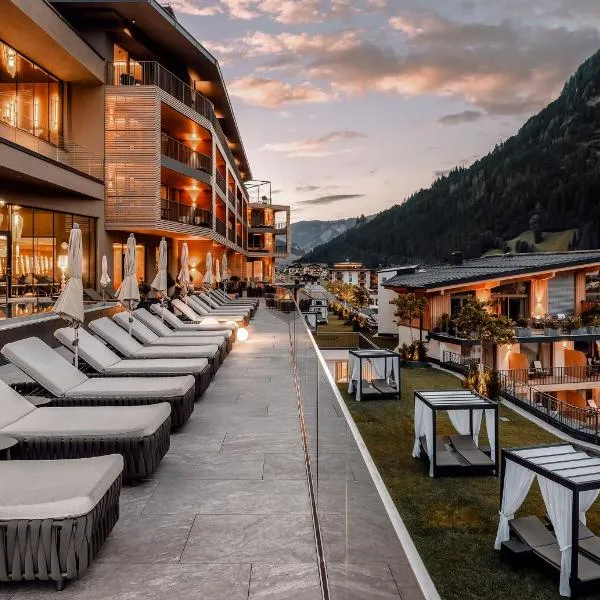DAS EDELWEISS - Salzburg Mountain Resort, hotel v destinaci Grossarl