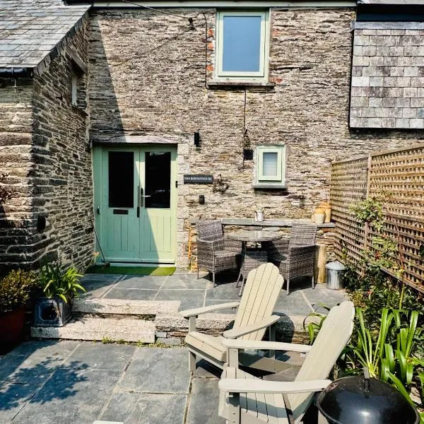 The Roundhouse Tregonce, Padstow, near the sea, hotel a St. Issey