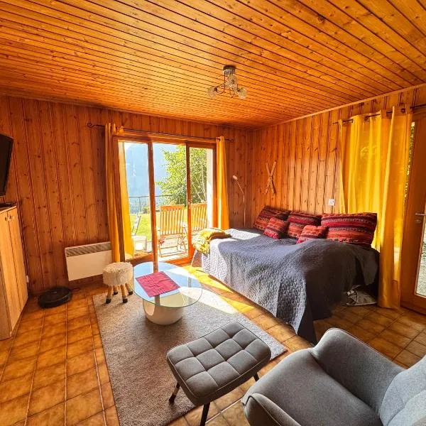 Chalet Le Petit Foyer, hotel in Salvan