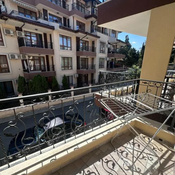 Villa Tanita, hotel i Ravda