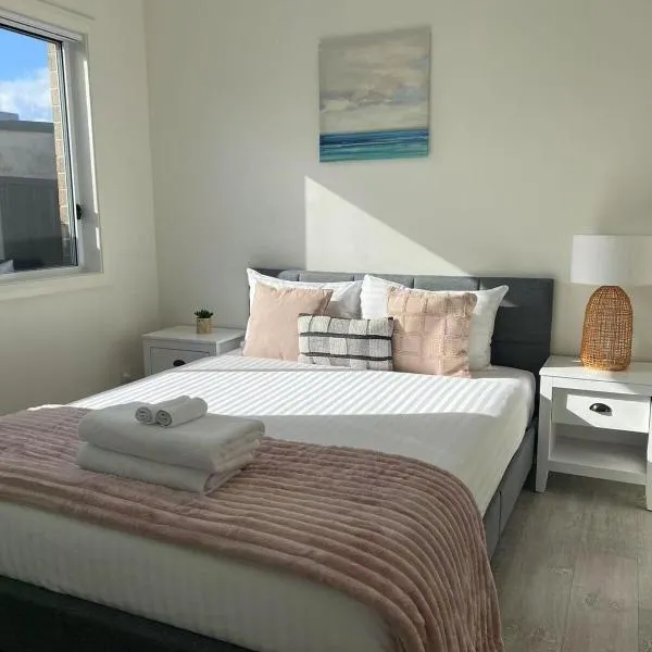 Hidden 2 Bedroom Getaway in Kingsgrove, hotel en Sídney