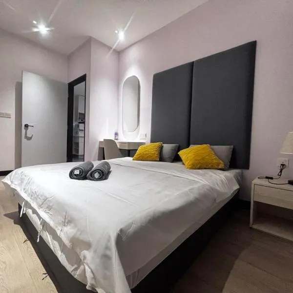 VETRO 11 beside QEH1 DELUXE STUDIO 4-5PAX ROOM by GC, hotel in Kota Kinabalu