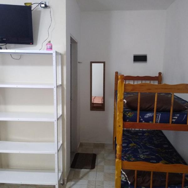 Chalés Bielle de Ubatuba com ar condicionado com piscina e cozinha - Foto 3