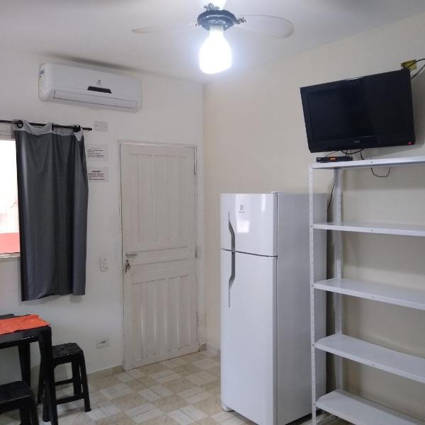Chalés Bielle de Ubatuba com ar condicionado com piscina e cozinha - Foto 4