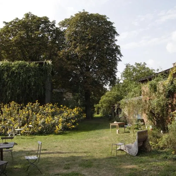 Ferienwohnung Hollerhof - Urwüchsiges Paradies - Kreativurlaub, viešbutis mieste Friedrichswalde