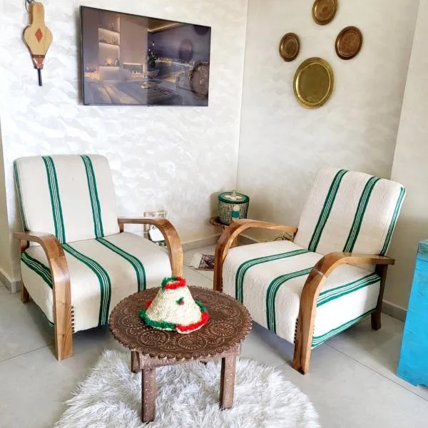 blue perl appt luxury services pool 2 min from beach, hotel v destinaci Essaouira