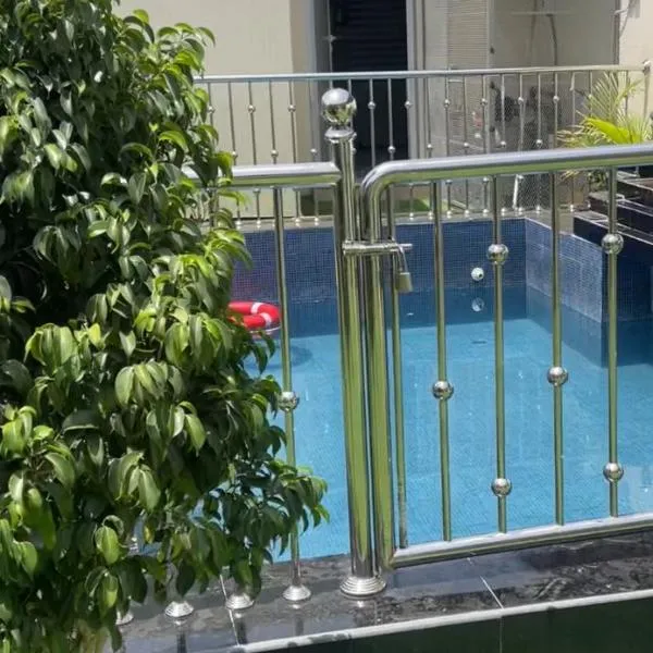 Luxray Night House, hotel in Taif